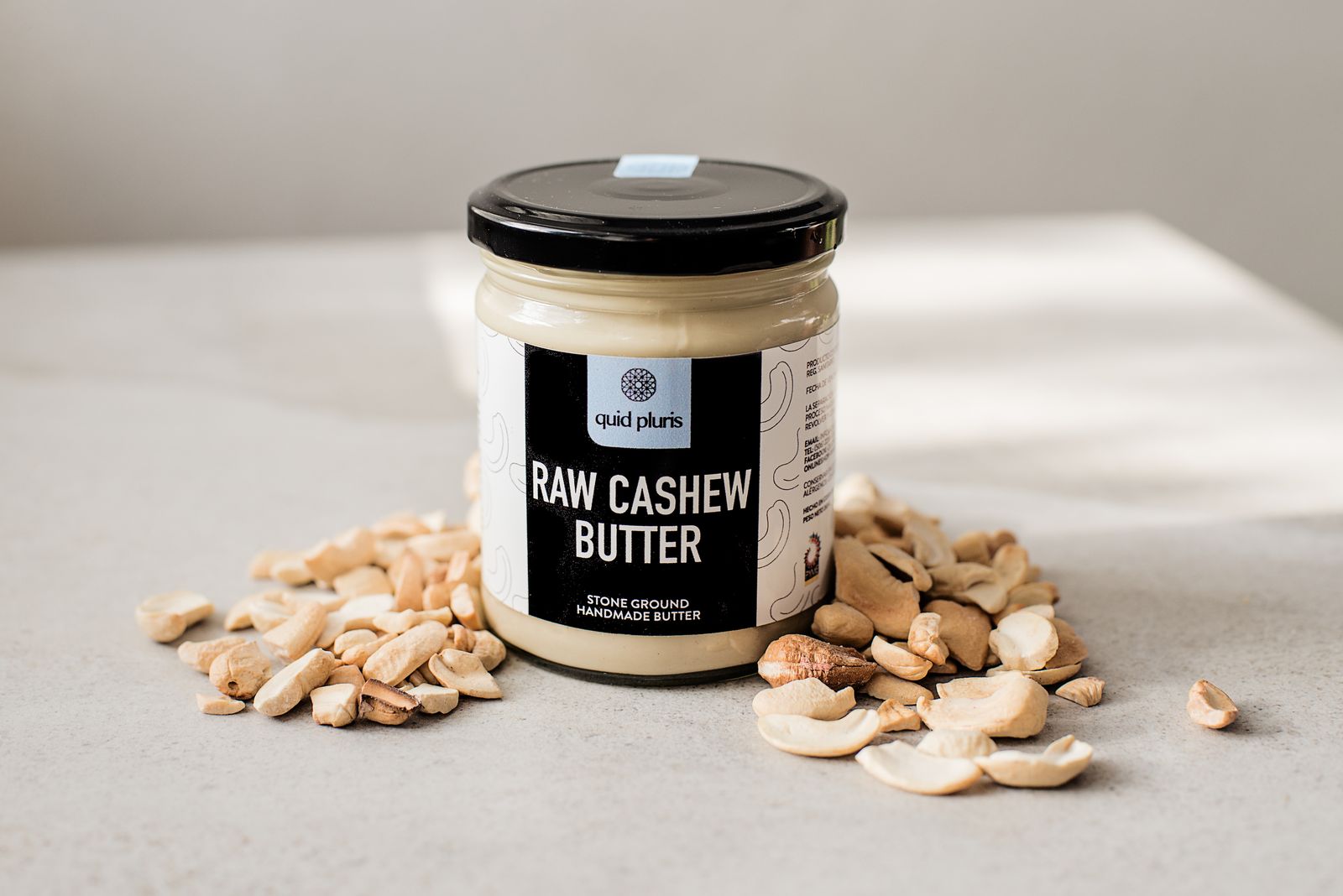 Frasco de Raw Cashew Butter Quid Pluris